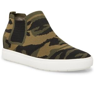Steven by Steve Madden Camoflage Green Sneakers